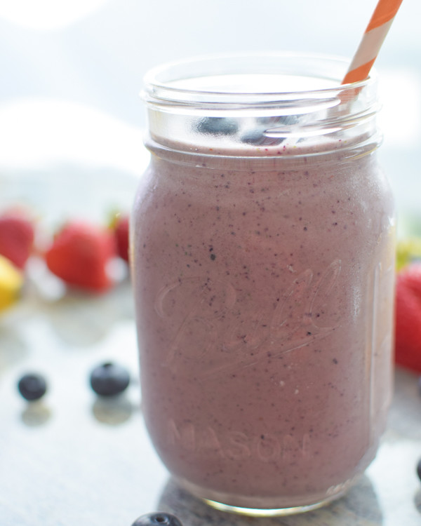 berry protein smoothies two ways