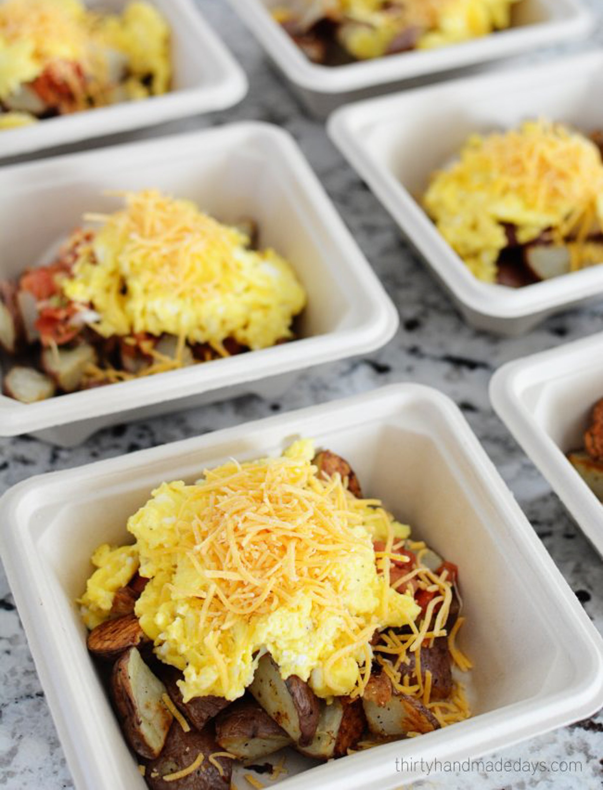 17 Ways to Start Meal Prepping in 2017 - Get your meal prep on in the new year with these ideas! - pmp.local