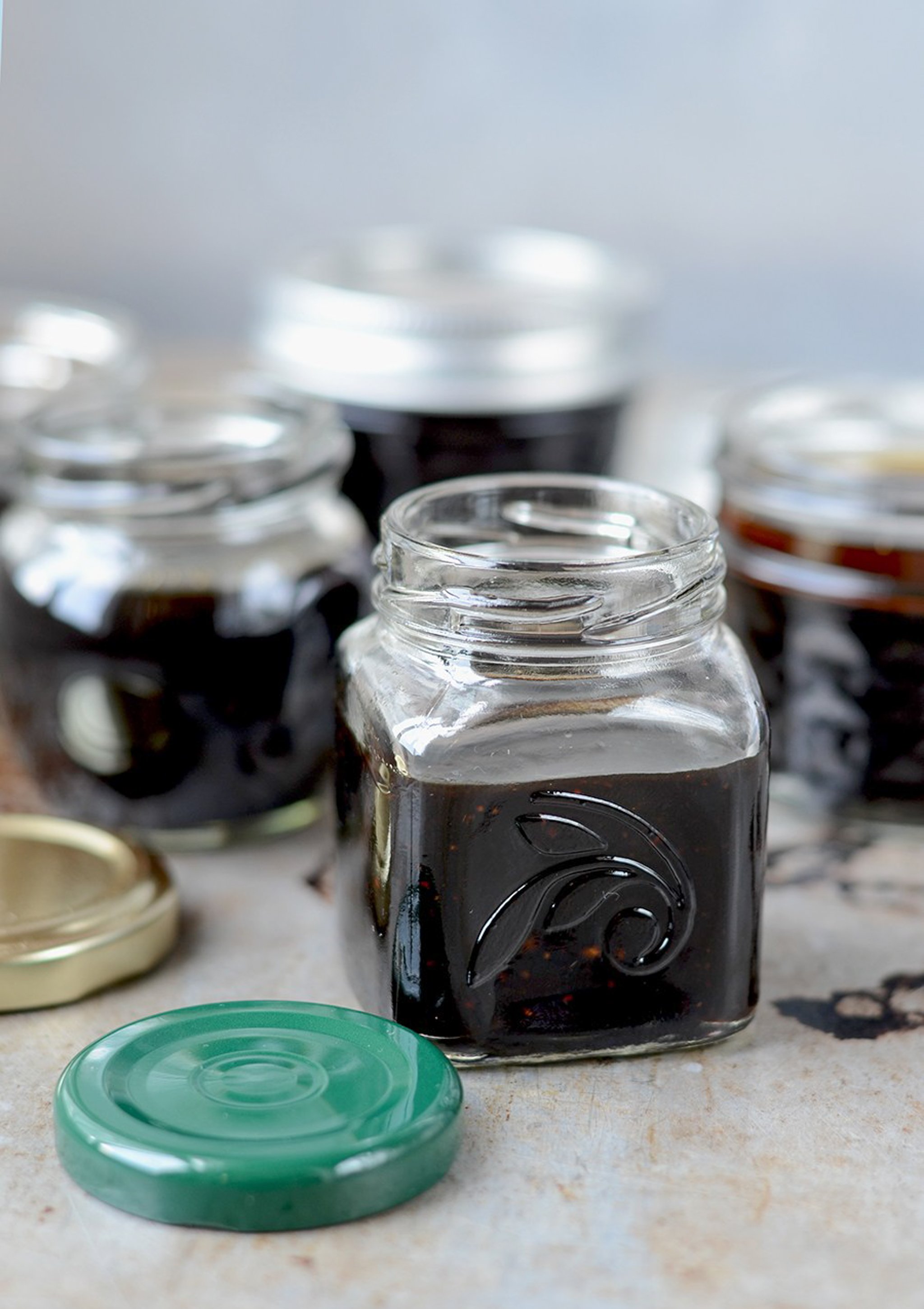 17 Ways to Start Meal Prepping in 2017 - Get your meal prep on in the new year with these ideas! - pmp.local