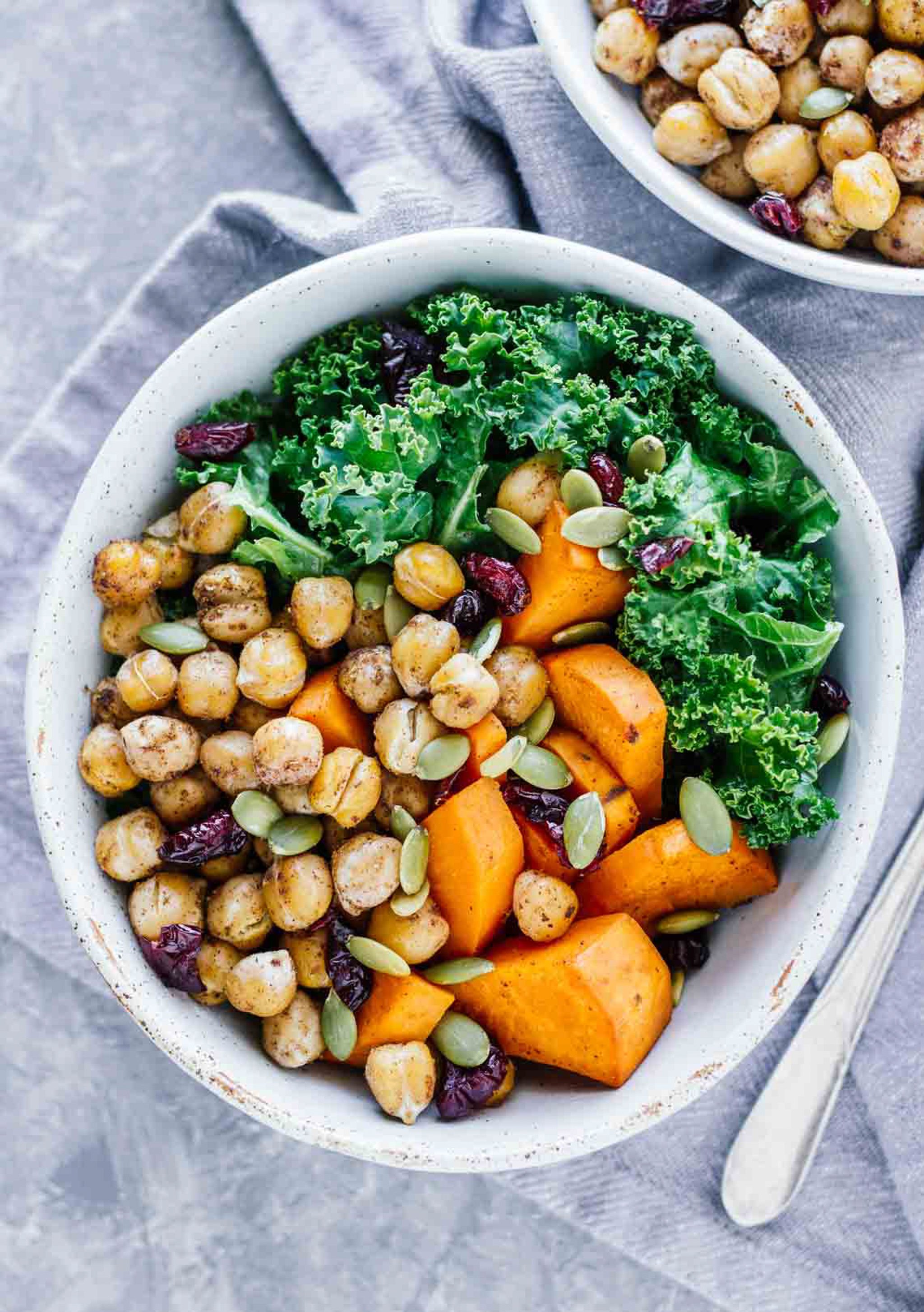 17 Ways to Start Meal Prepping in 2017 - Get your meal prep on in the new year with these ideas! - pmp.local