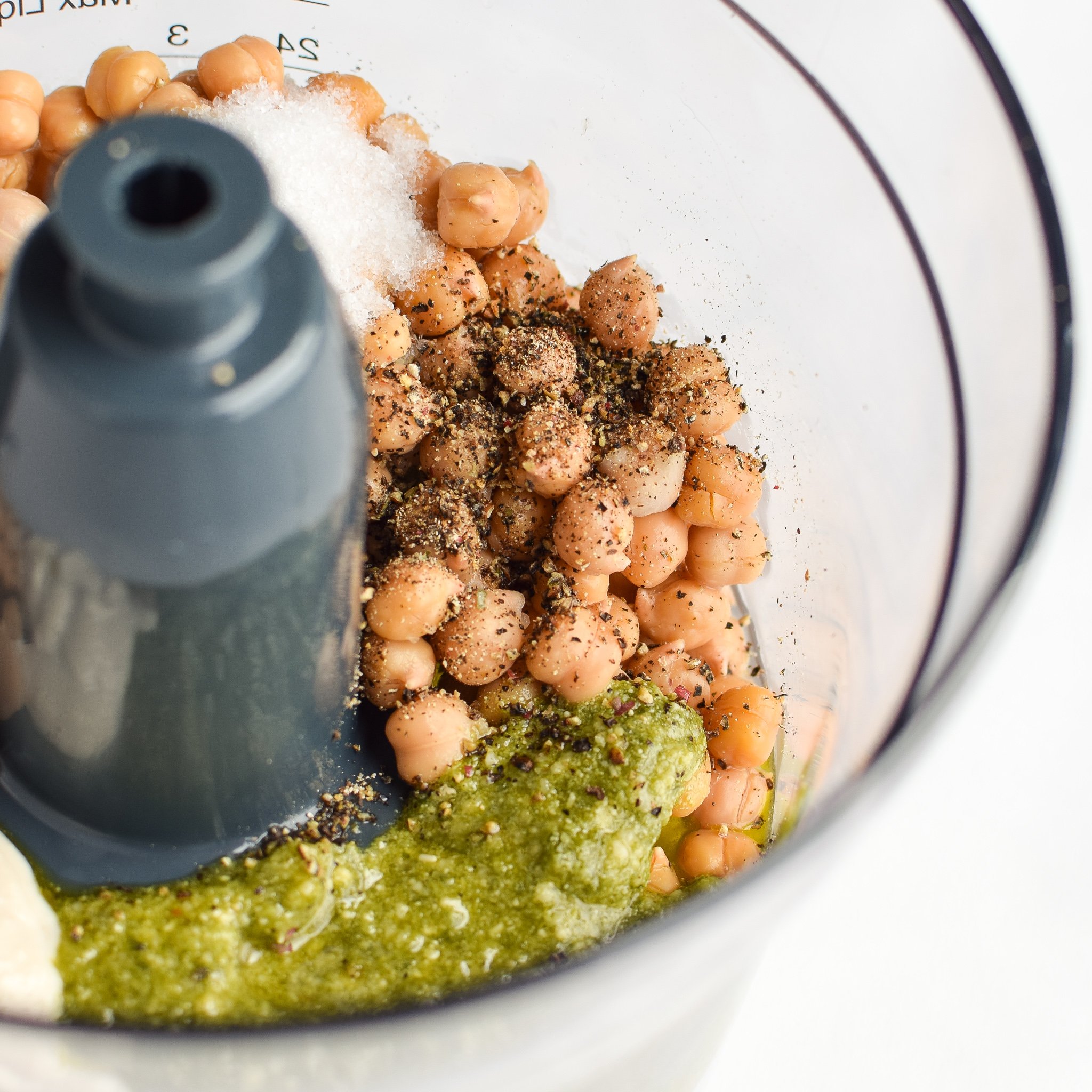 Snack Prep: Veggie Sticks with Easy Pesto Hummus recipe - A pesto twist on the classic hummus, plus, have you tried it with veggies in a mason jar? - pmp.local