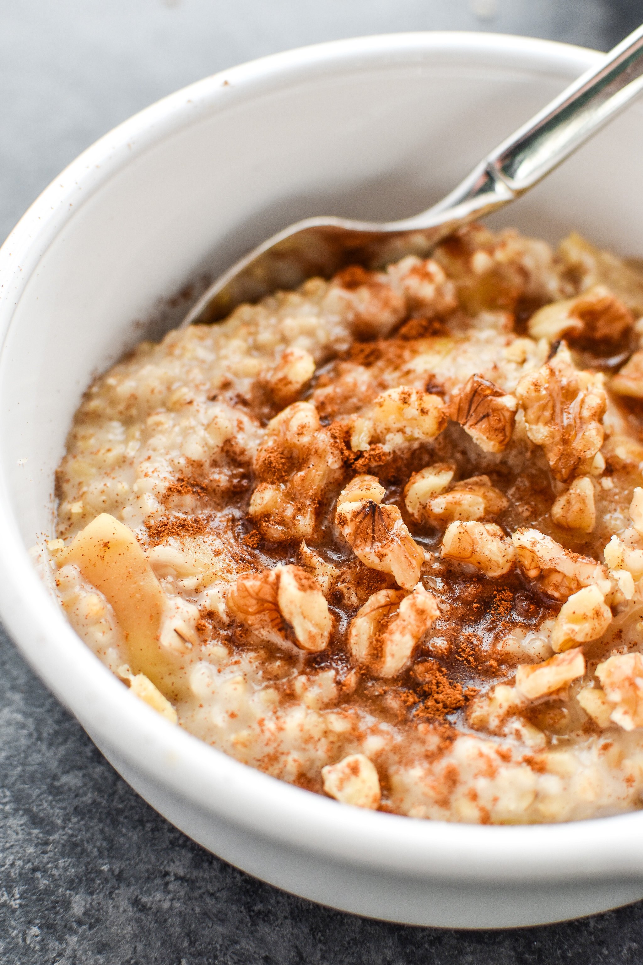 Instant Pot Cinnamon Apple Steel Cut Oats