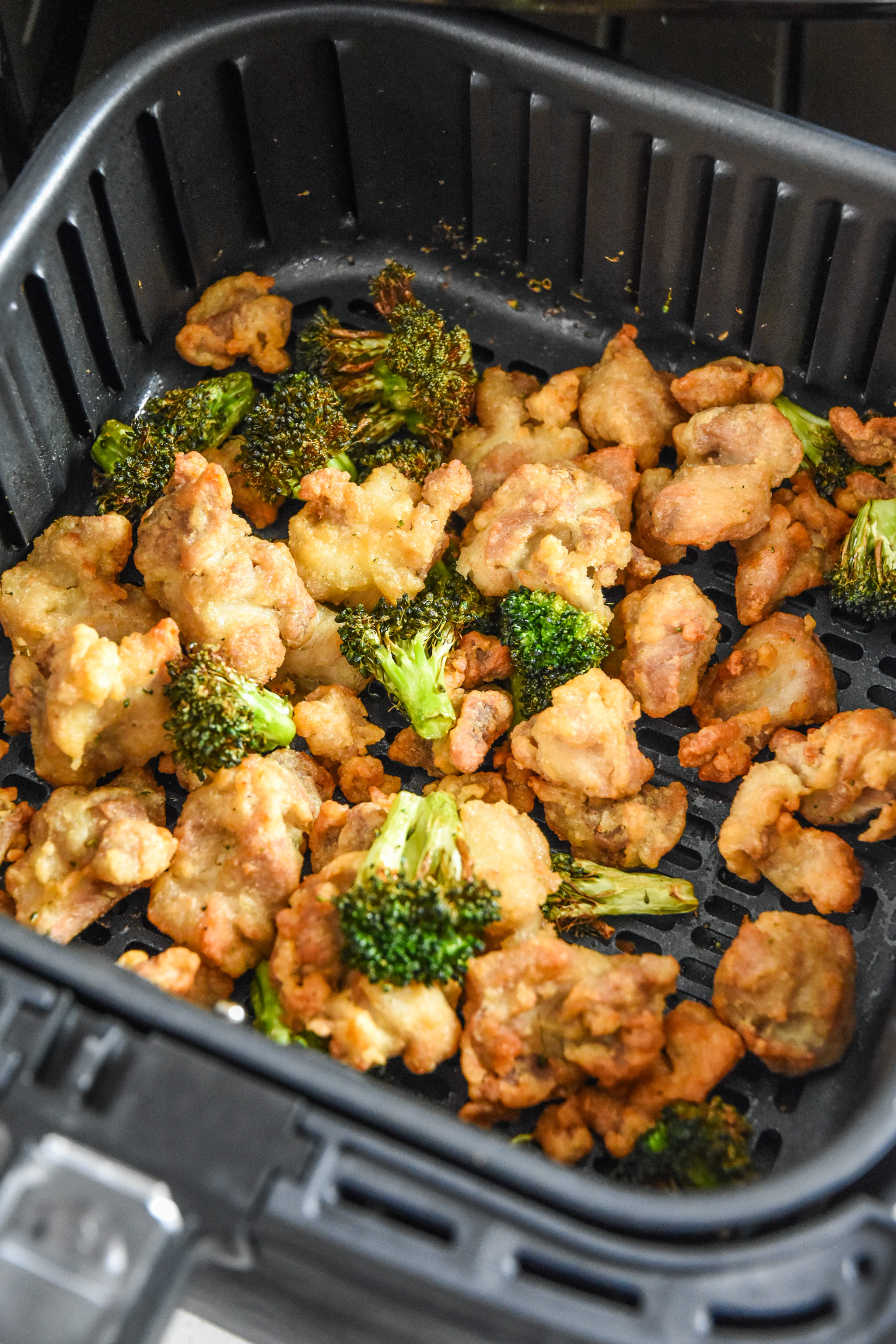 trader joes orange chicken and broccoli cooked in the air fryer