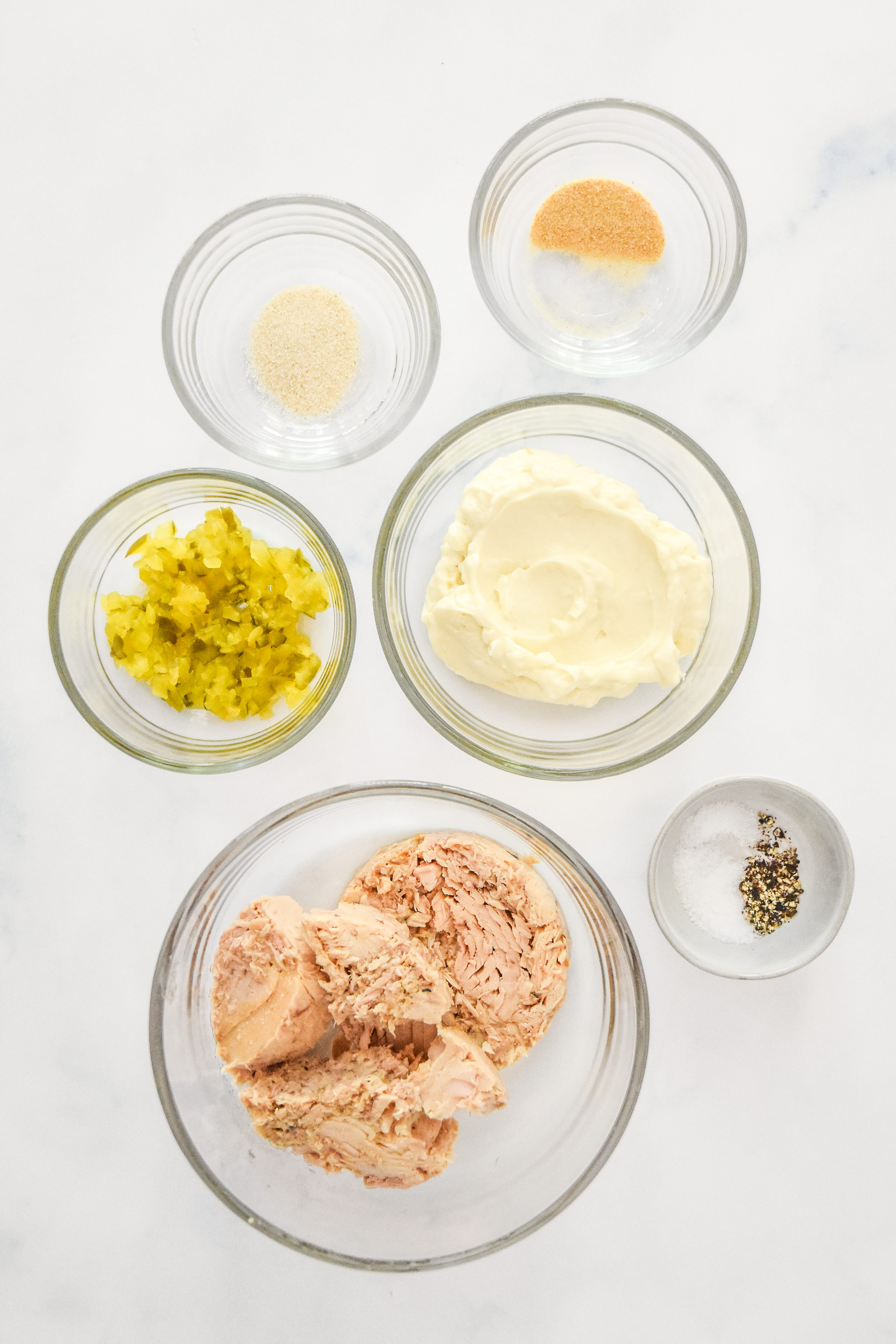 ingredients for the lazy no chop tuna salad in bowls.