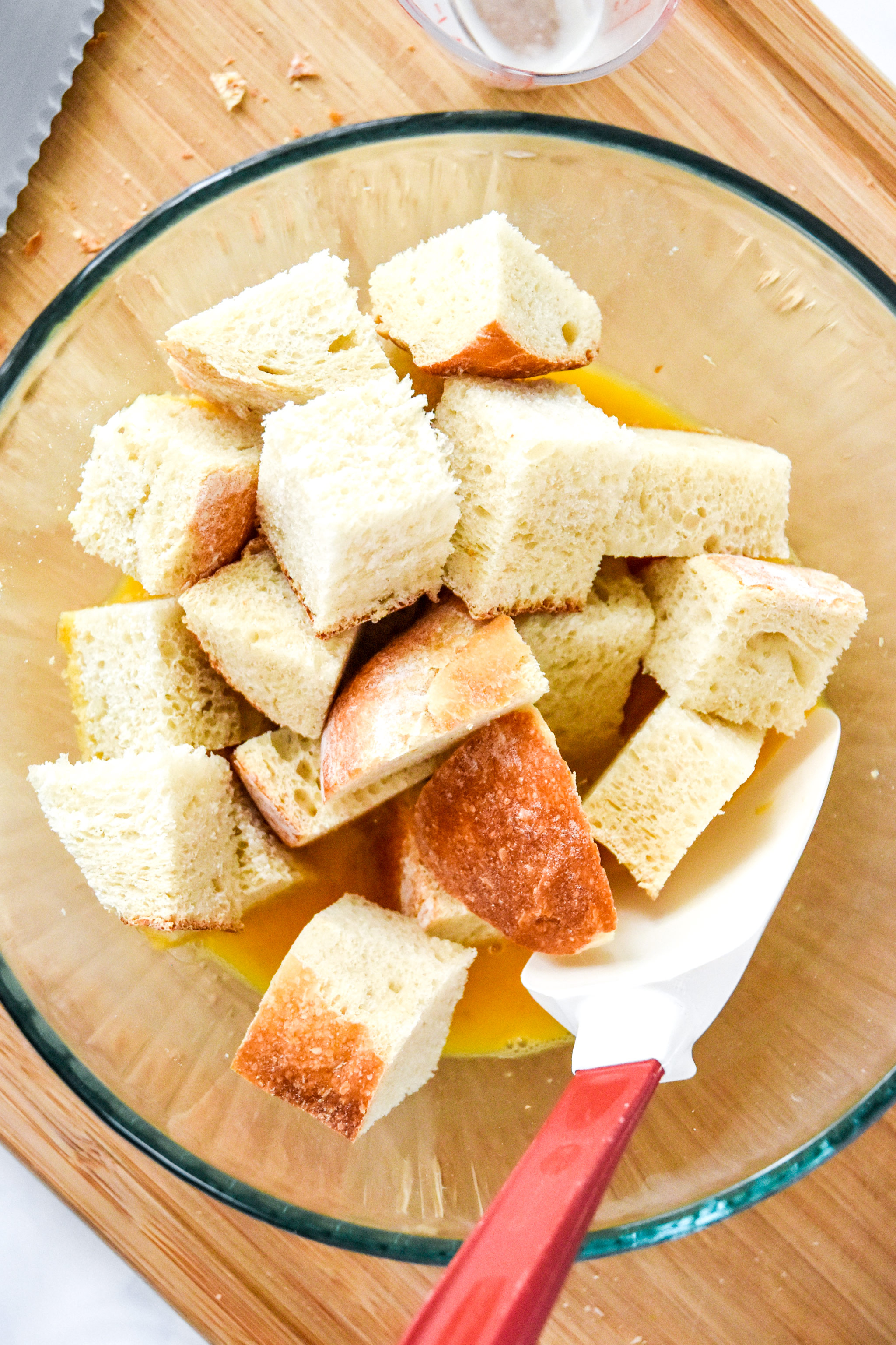 dry bread cubes just put into the bowl with egg mixture before stirring.
