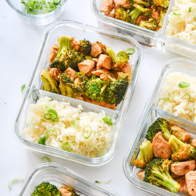 buffalo chicken and broccoli meal prep bowls with rice in glass containers.