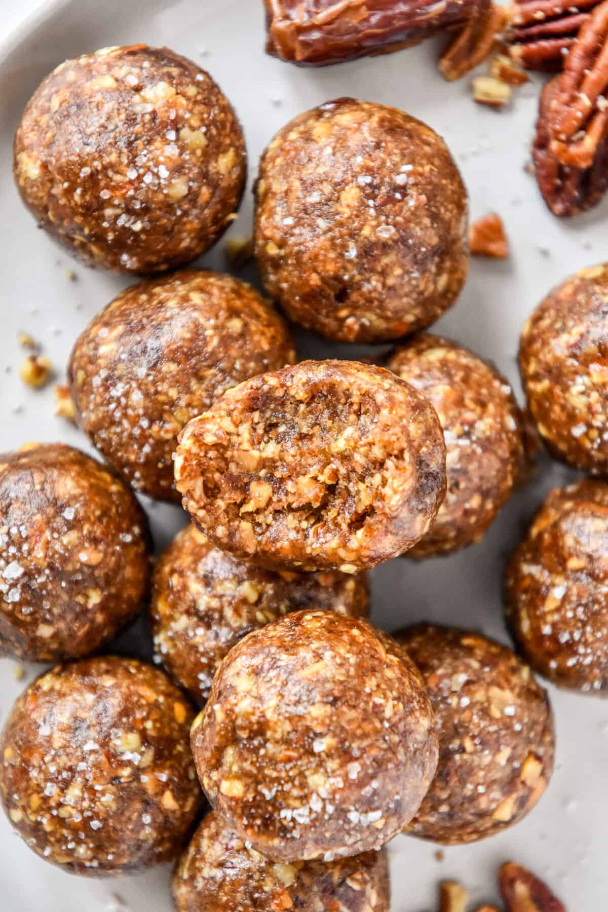 No-Bake Pecan Pie Date Balls